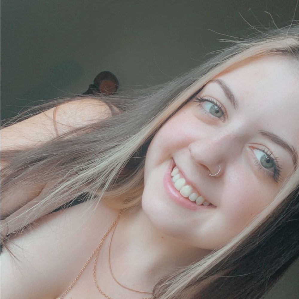 Meet your Posher, Jasmin